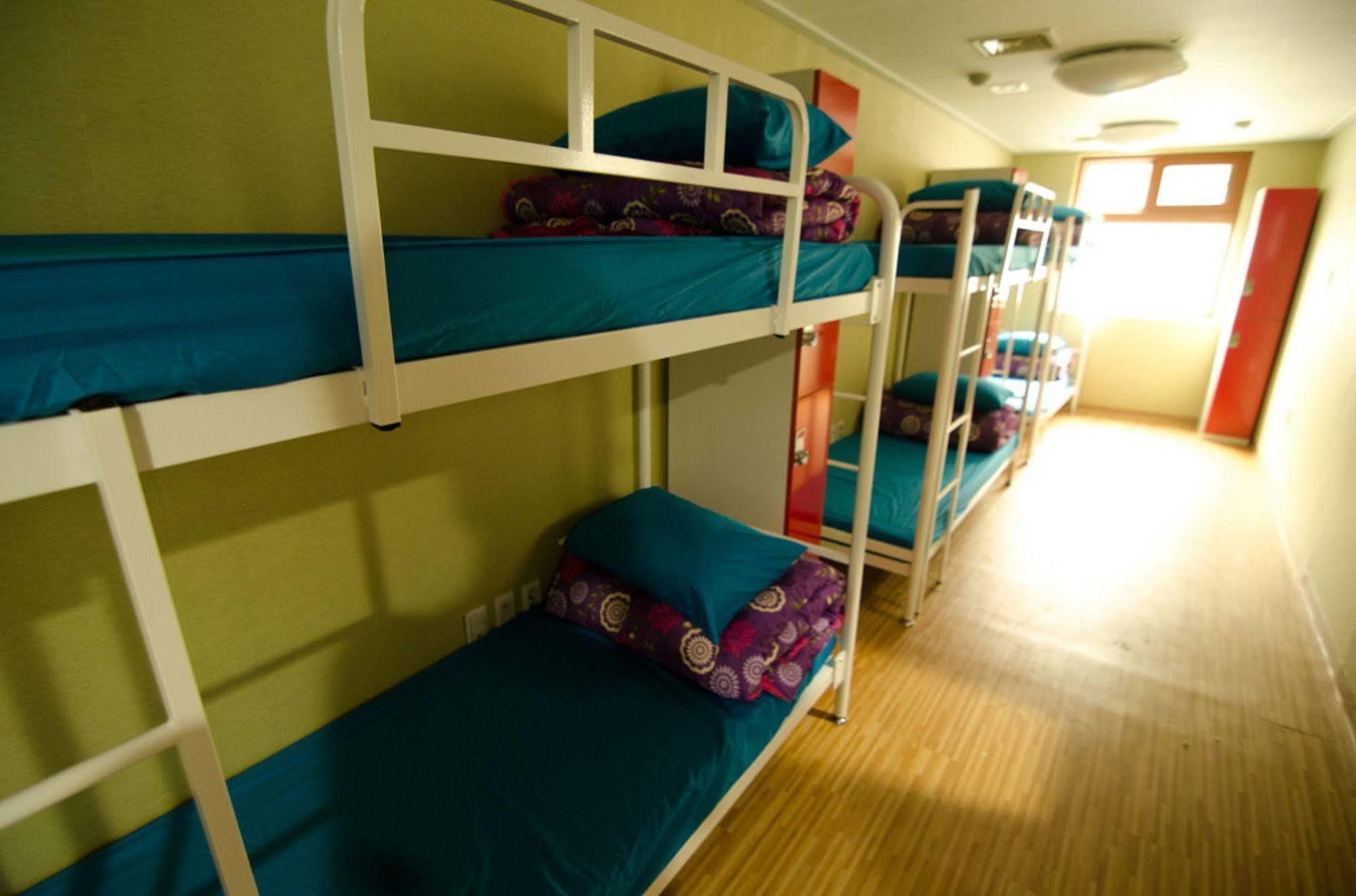 Yakorea Hostel Hongdae Seul Esterno foto