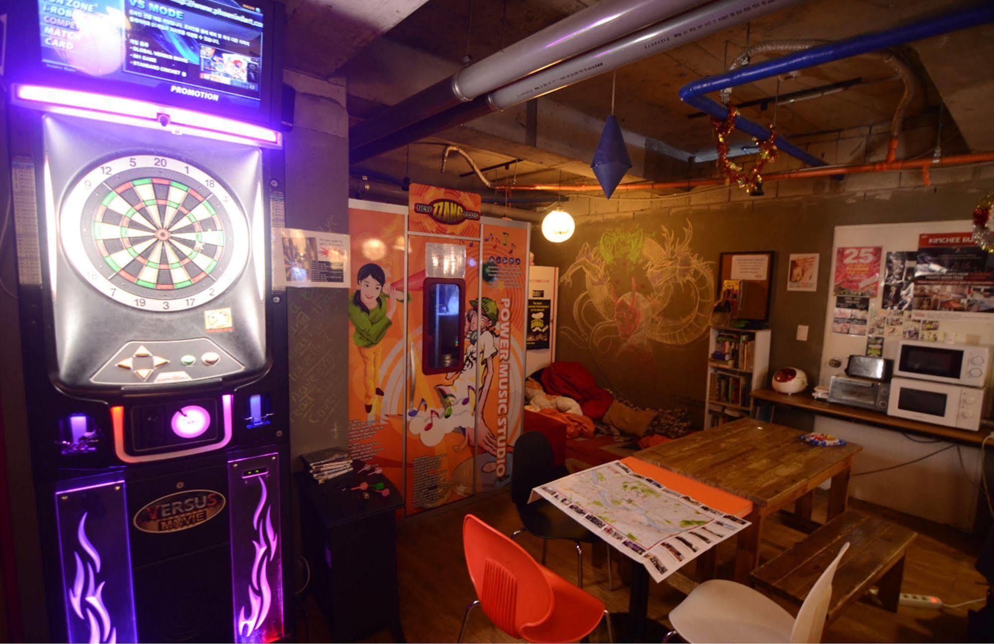 Yakorea Hostel Hongdae Seul Esterno foto
