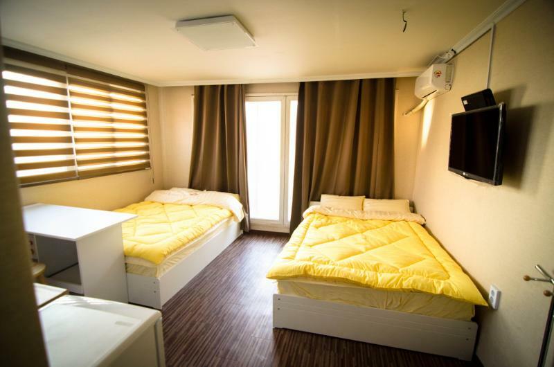 Yakorea Hostel Hongdae Seul Esterno foto
