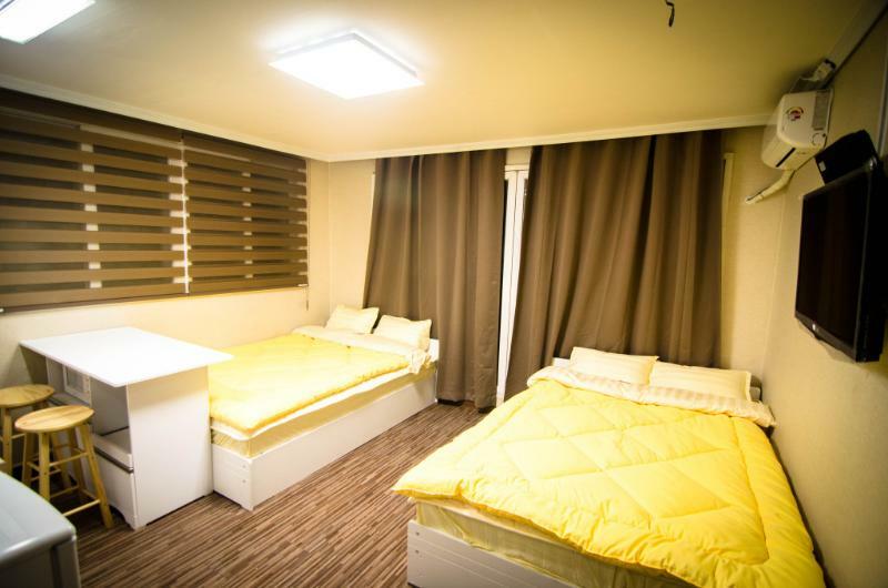 Yakorea Hostel Hongdae Seul Esterno foto